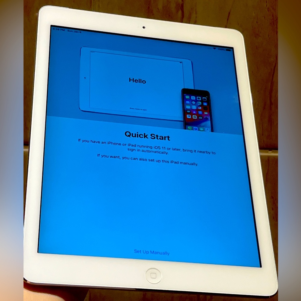 Ipad Air + Cellular ID Locked as is